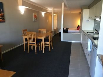 Waldorf The Entrance Serviced Apartments - Accommodation Mooloolaba 42