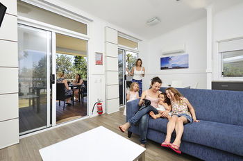 Sydney Lakeside Holiday Park - Accommodation Mooloolaba 10