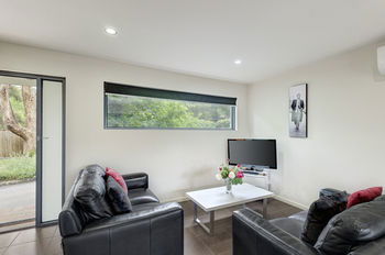Bungunyah Apartments - Accommodation Mooloolaba 12