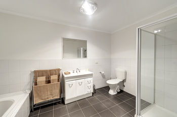 Bungunyah Apartments - Accommodation Mooloolaba 43