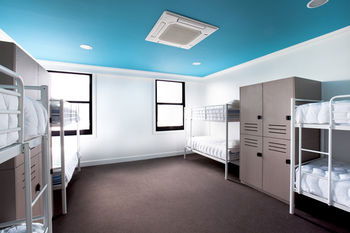 Bounce Sydney - Hostel - Accommodation Mooloolaba 13