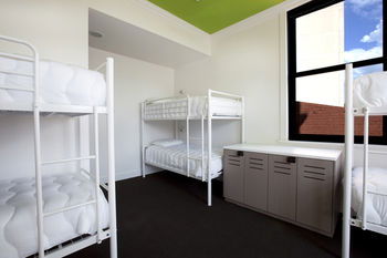 Bounce Sydney - Hostel - Accommodation Mooloolaba 14