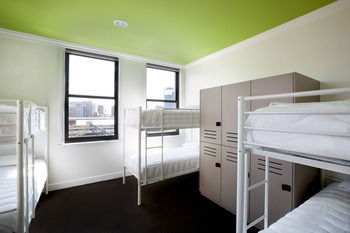 Bounce Sydney - Hostel - Accommodation Mooloolaba 28