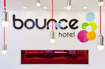 Bounce Sydney - Hostel - Accommodation Mooloolaba 30