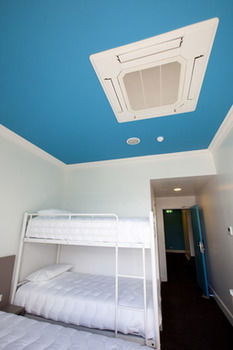 Bounce Sydney - Hostel - Accommodation Mooloolaba 31