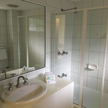 Eltham Gateway Hotel - Accommodation Mooloolaba 1