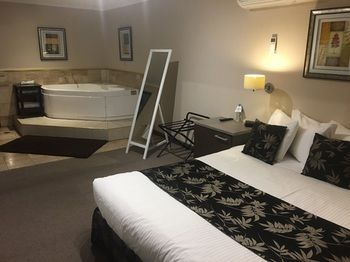 Eltham Gateway Hotel - Accommodation Mooloolaba 52
