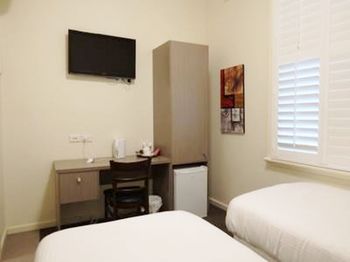 Naughtons Parkville Hotel - Accommodation Mooloolaba 12