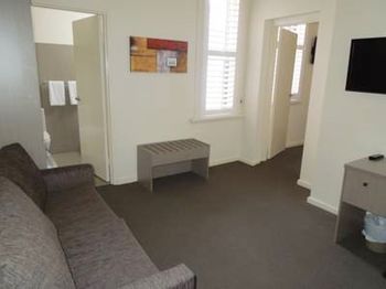 Naughtons Parkville Hotel - Accommodation Mooloolaba 18