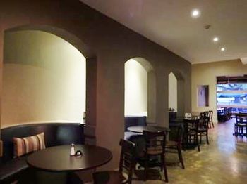 Naughtons Parkville Hotel - Accommodation Mooloolaba 21