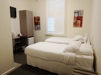 Naughtons Parkville Hotel - Accommodation Mooloolaba 29