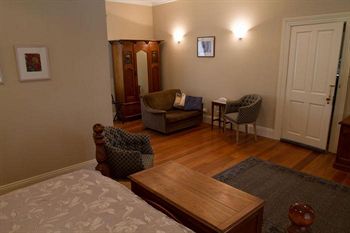 Tizzana Winery Bed & Breakfast - Accommodation Mooloolaba 10