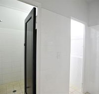 The Lakes Hotel - Accommodation Mooloolaba