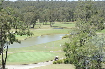 Riverside Oaks Golf Resort - Accommodation Mooloolaba 13