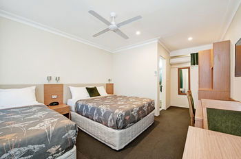 Colonial Terrace Motor Inn - Accommodation Mooloolaba 19