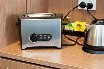 Colonial Terrace Motor Inn - Accommodation Mooloolaba 44