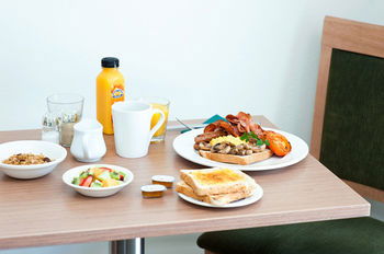 Colonial Terrace Motor Inn - Accommodation Mooloolaba 51