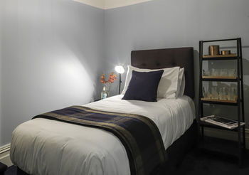 Hotel Harry, An Ascend Hotel Collection Member - Accommodation Mooloolaba 12