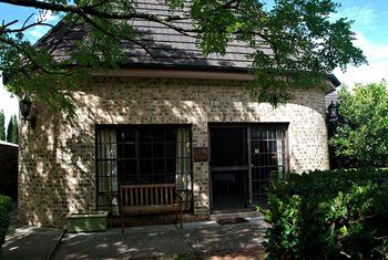 Airport Motel Sir Francis Drake - Accommodation Mooloolaba 2