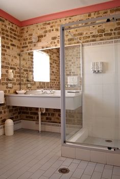 Airport Motel Sir Francis Drake - Accommodation Mooloolaba 4