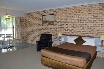 Airport Motel Sir Francis Drake - Accommodation Mooloolaba 22