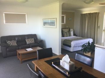 Harbourview Serviced Apartments - Accommodation Mooloolaba 30