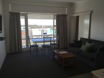 Harbourview Serviced Apartments - Accommodation Mooloolaba 40