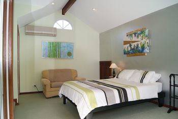 Kingfishers Manor @ Noosa - Accommodation Mooloolaba 15