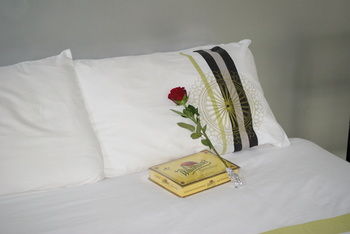 Kingfishers Manor @ Noosa - Accommodation Mooloolaba 40