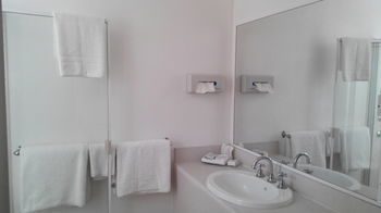 Branxton House Motel, Hunter Valley - Accommodation Mooloolaba 10