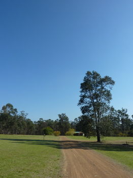Hunter Hideaway Cottages - Accommodation Mooloolaba 9