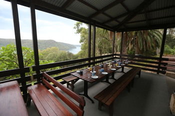 Pittwater YHA - Hostel - Accommodation Mooloolaba 0