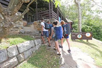 Pittwater YHA - Hostel - Accommodation Mooloolaba 9