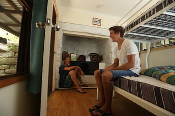 Pittwater YHA - Hostel - Accommodation Mooloolaba 13