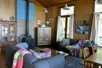 Sidney's Retreat - Accommodation Mooloolaba 11