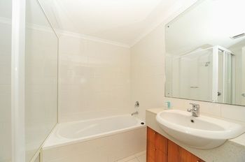 Waldorf Waitara Residential Apartments - Accommodation Mooloolaba 8