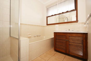 40 Thames Holiday Unit - Accommodation Mooloolaba 4