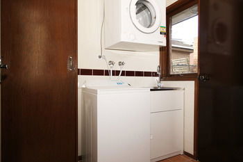 40 Thames Holiday Unit - Accommodation Mooloolaba 20