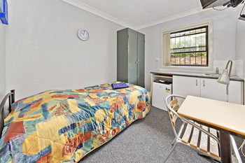 Sinclairs City Hostel - Accommodation Mooloolaba 14