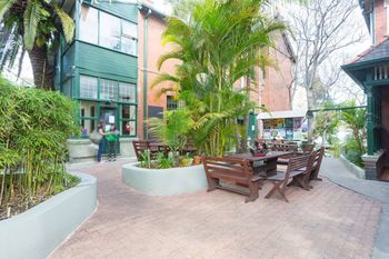 The Village Glebe - Hostel - Accommodation Mooloolaba 2