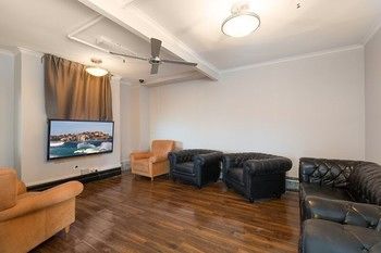 The Village Glebe - Hostel - Accommodation Mooloolaba 9