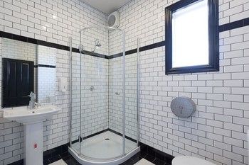 The Village Glebe - Hostel - Accommodation Mooloolaba 14