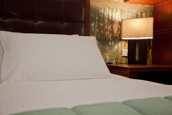 Grand Hotel Wyong - Accommodation Mooloolaba 9