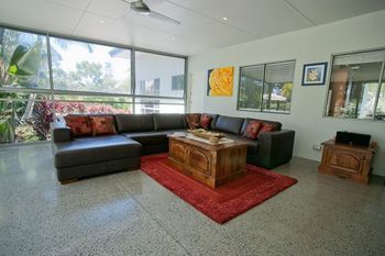 Moonee Beach Executive Retreat - Accommodation Mooloolaba 24