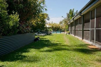 Moonee Beach Executive Retreat - Accommodation Mooloolaba 30