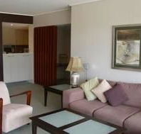 Castle Hill 503 Pen Furnished Apartment - Accommodation Mooloolaba