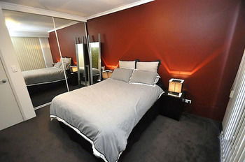 Darlinghurst 1 Pel Furnished Apartment - Accommodation Mooloolaba 1