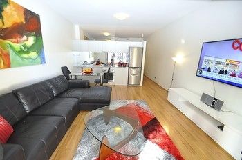 Darlinghurst 17 Oxf Furnished Apartment - Accommodation Mooloolaba 6