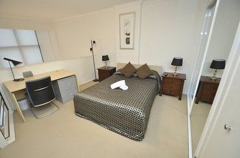 Darlinghurst 411 Pop Furnished Apartment - Accommodation Mooloolaba 6