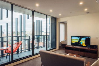 City Edge Box Hill - Accommodation Mooloolaba 4